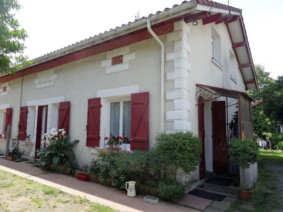 La Chambre Du Voyageur Soustons Exterior foto